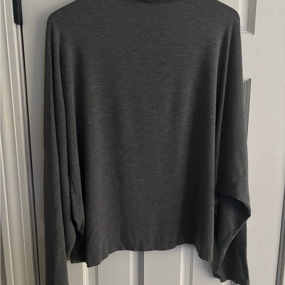Express Dark Gray Long Sleeve Top